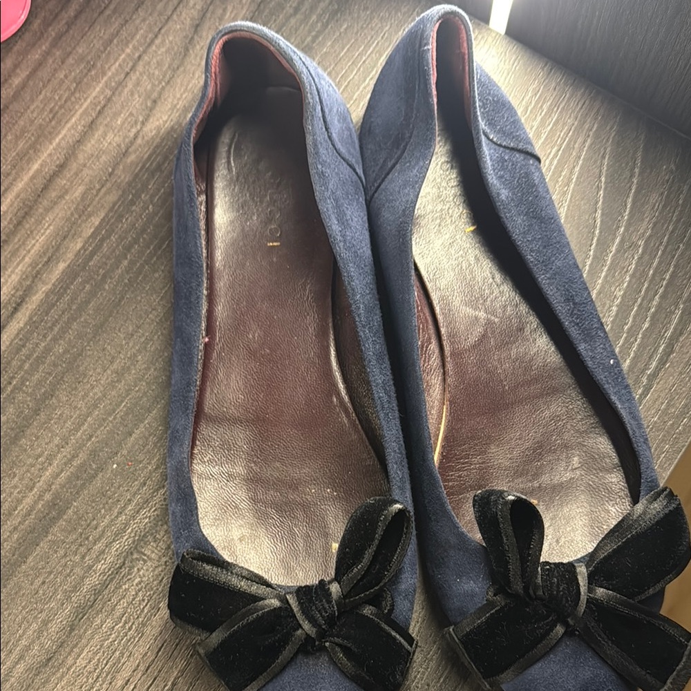 Gucci Blue and Black Velvet Bow Loafers